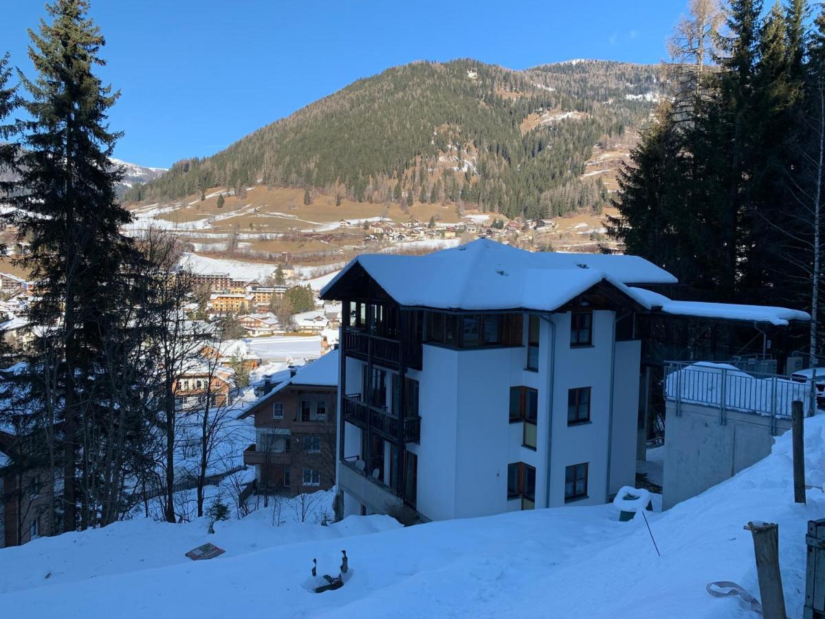 Haus Im Turm Apartment Bad Kleinkirchheim Exterior photo